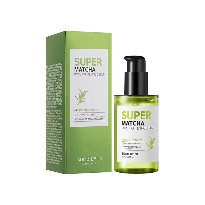 Scatola e bottiglia con dispenser del prodotto Super Matcha Pore Tightening Serum di Some by Mi