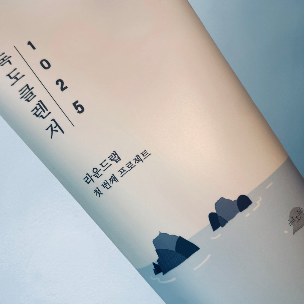 Dettagli del Round Lab 1025 Dokdo Cleanser con acqua di mare disponibile su Tokyoh Beauty