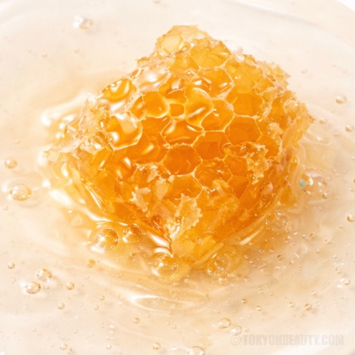 Propoli e miele ingrediente Beauty of Joseon Glow Serum skincare coreana per luminosità e idratazione
